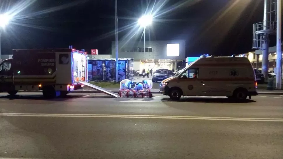 Caz șocant, la Buzău. O femeie suspectă de coronavirus a așteptat ambulanța în stația de autobuz