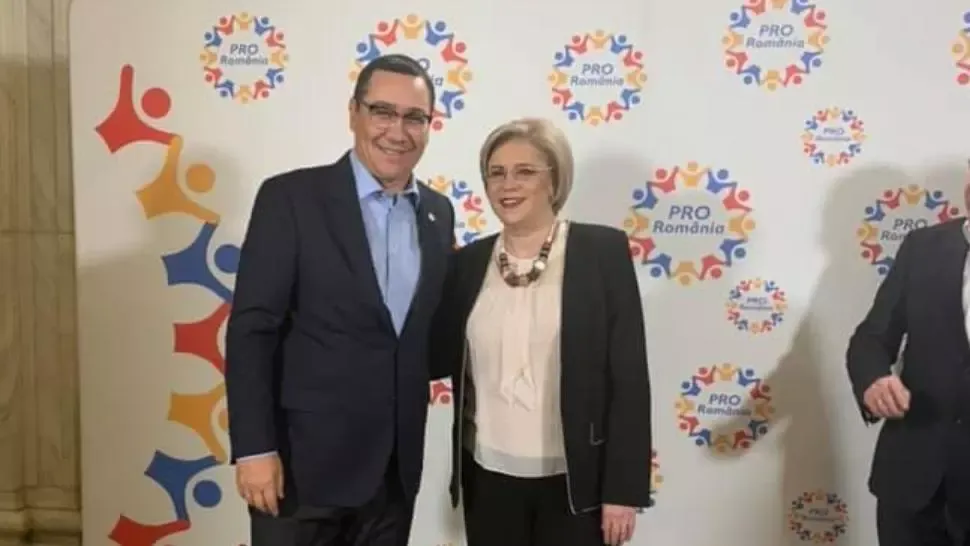 Victor Ponta și Corina Crețu Foto: Facebook/Corina Crețu