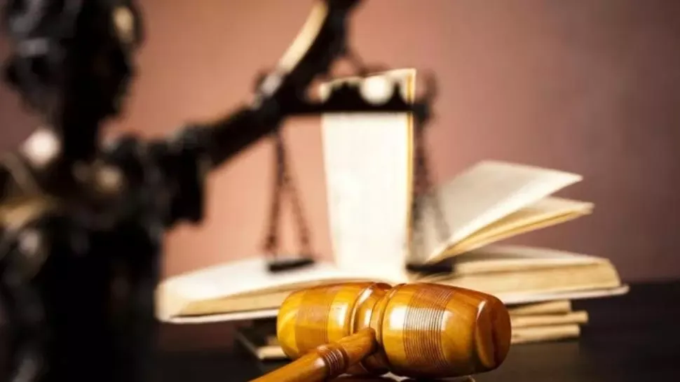 Licitații trucate, prejudiciu uriaș. Fost consilier local din Galați, acuzații grave