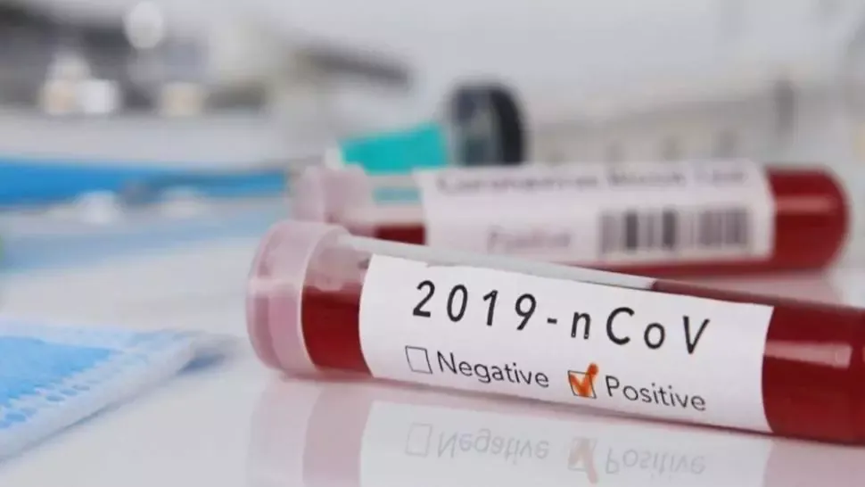 Zeci de bătrâni dintr-un azil din Belgia s-au infectat cu noul coronavirus după o vizită a lui Moș Crăciun