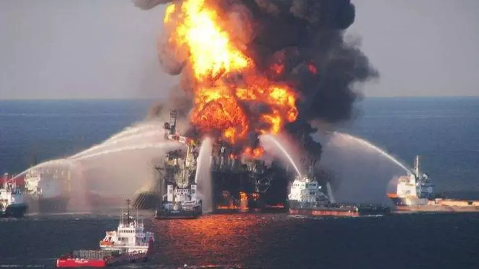 catastrofa ecologica Deepwater Horizon 2010