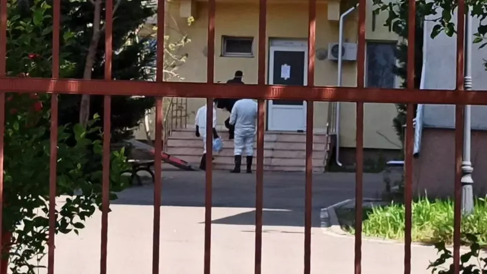Constantin Mândrilă, managerul SJ Focșani, luat cu Poliția și SMURD de la pensiune la Infecțioase