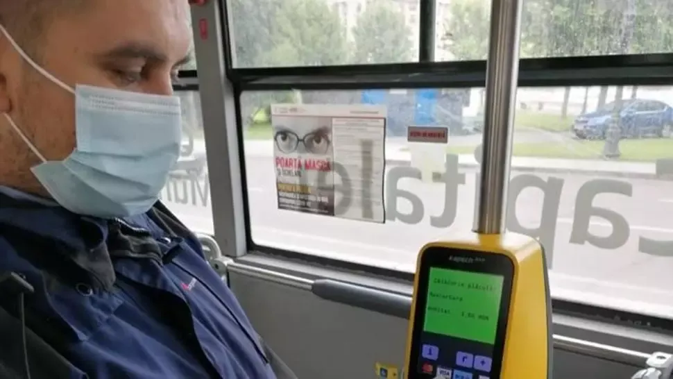 Firea promite că, într-o lună, vom putea plăti cu cardul bancar în transportul în comun. Pe ce linii se poate acum
