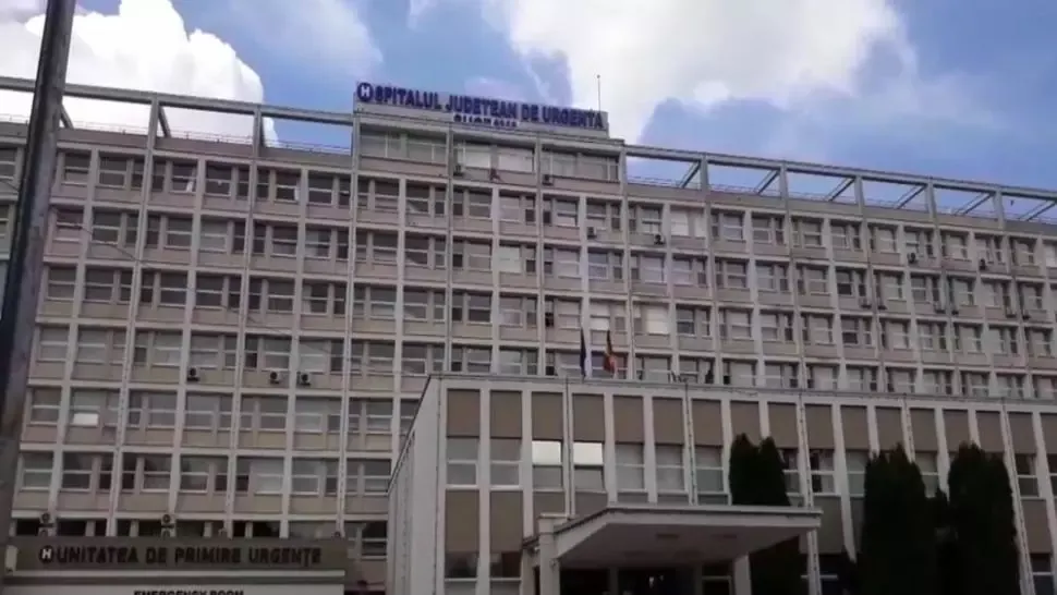 Patru angajați ai SJ Suceava, confirmați cu COVID-19, cercetați penal după ce au refuzat internarea