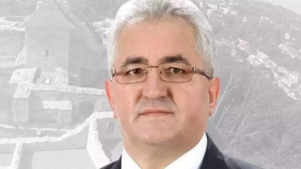 100% TU DECIZI! Ion Lungu, de 16 ani Vodă în cetatea Sucevei. O familie conectată la banul public