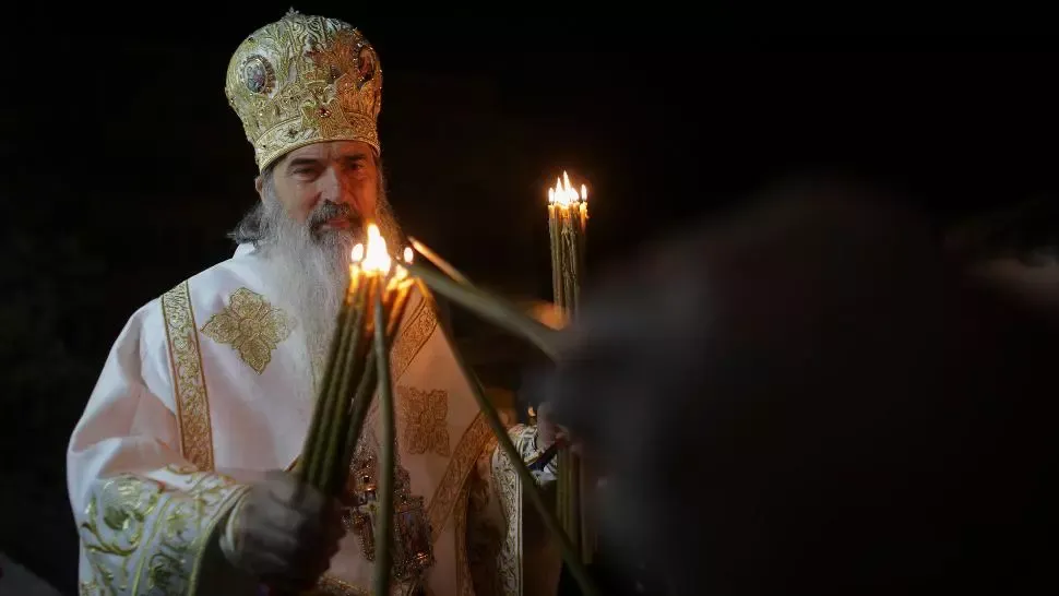 IPS Teodosie, mesaj controversat de Crăciun: ''Sub pretextul izbăvirii de boală, bisericile sunt închise, creştinii sunt batjocoriţi''