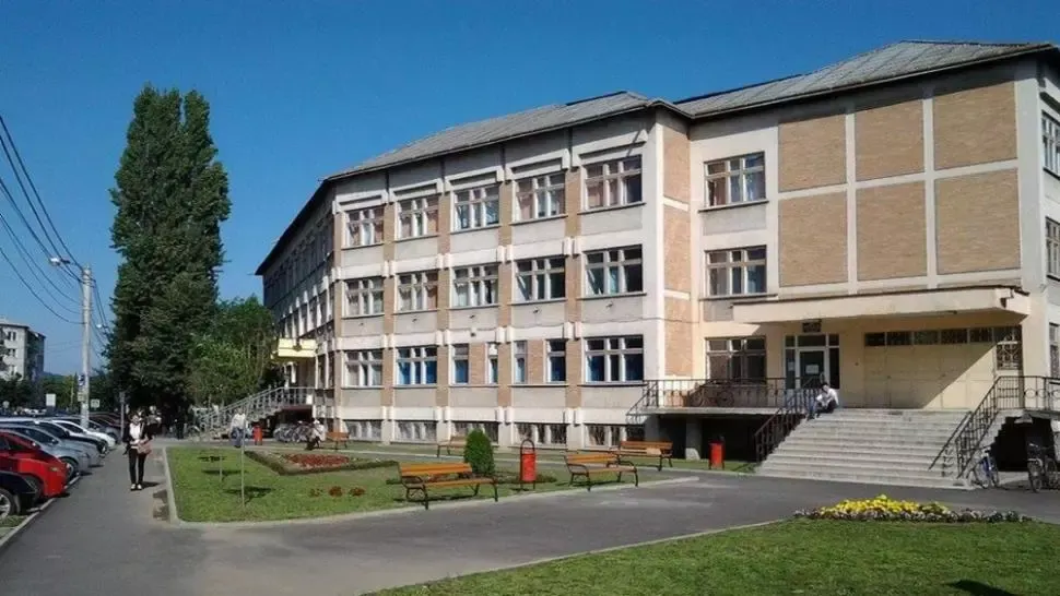 Cinci cadre medicale de la Spitalul Municipal Sighet, infectate cu COVID-19