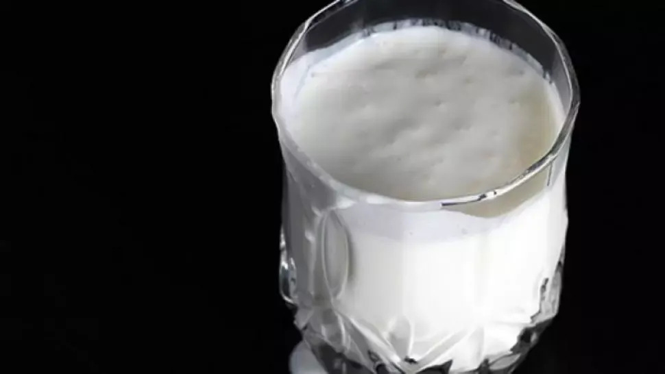 Ce se întâmplă în organismul tău dacă bei KEFIR timp de o lună