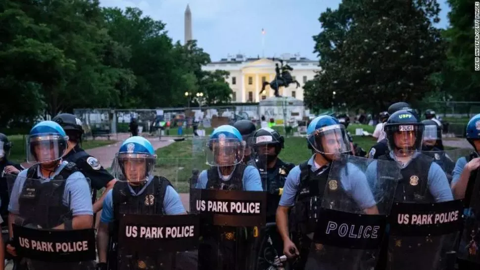 Garda Națională, mobilizată pentru paza monumentelor din Washington Foto: CNN