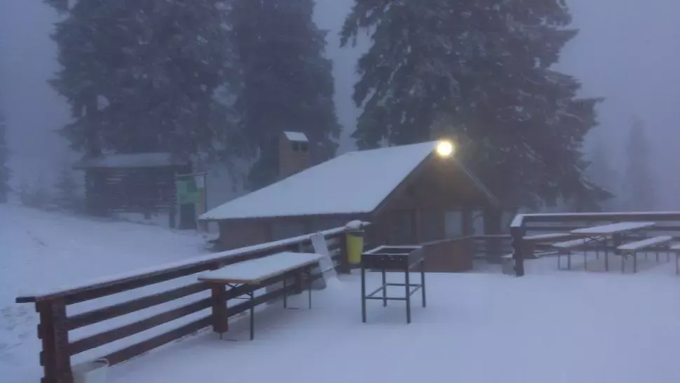 cabana Postăvarul, Poiana Brașov