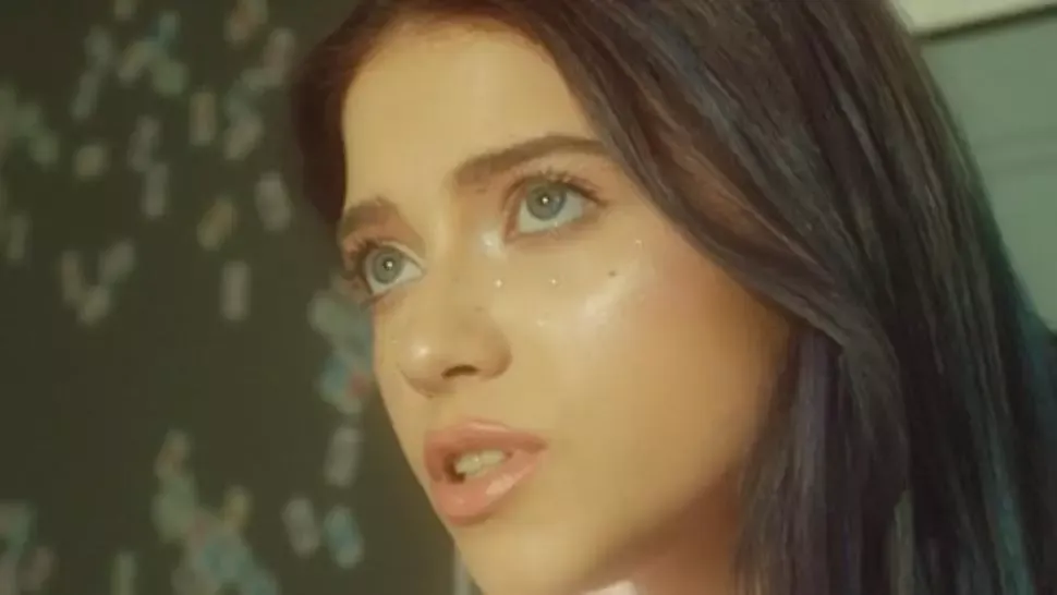 Reprezentanta României la Eurovision, Roxen, a obținut în instanță un ordin de protecție împotriva iubitului