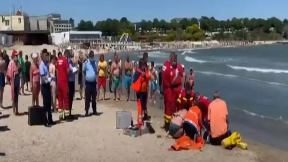 VIDEO | Un bărbat din Cluj a murit înecat în Mangalia