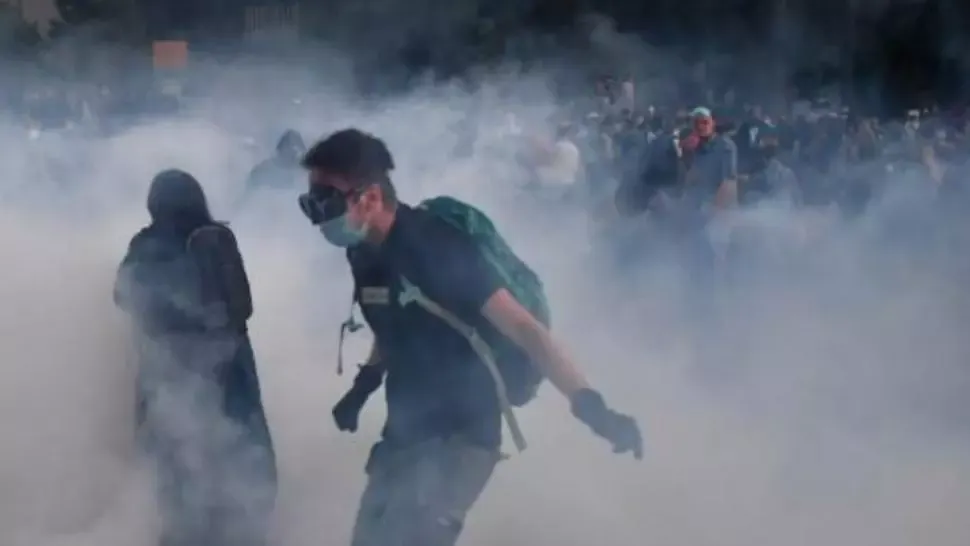 Proteste violente