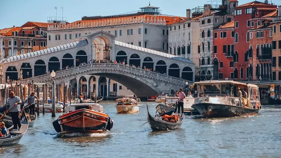 Gondolieri în Veneția Foto: Pixabay.com