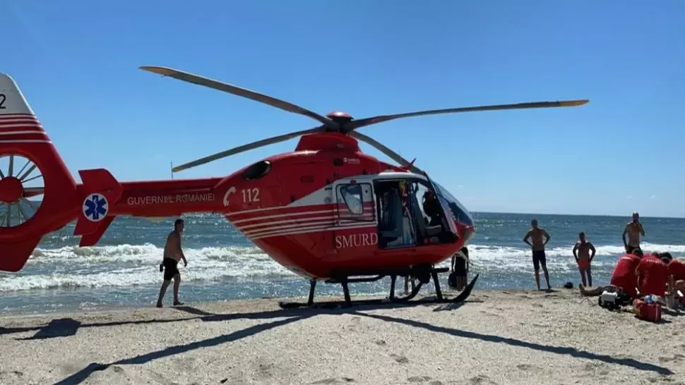Tânăr dispărut în mare, la Corbu. Mobilizare impresionantă de forțe pentru găsirea acestuia