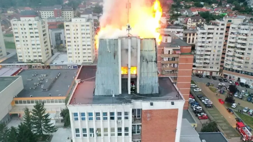 Dosar penal în cazul incendiului de la Palatul Administrativ