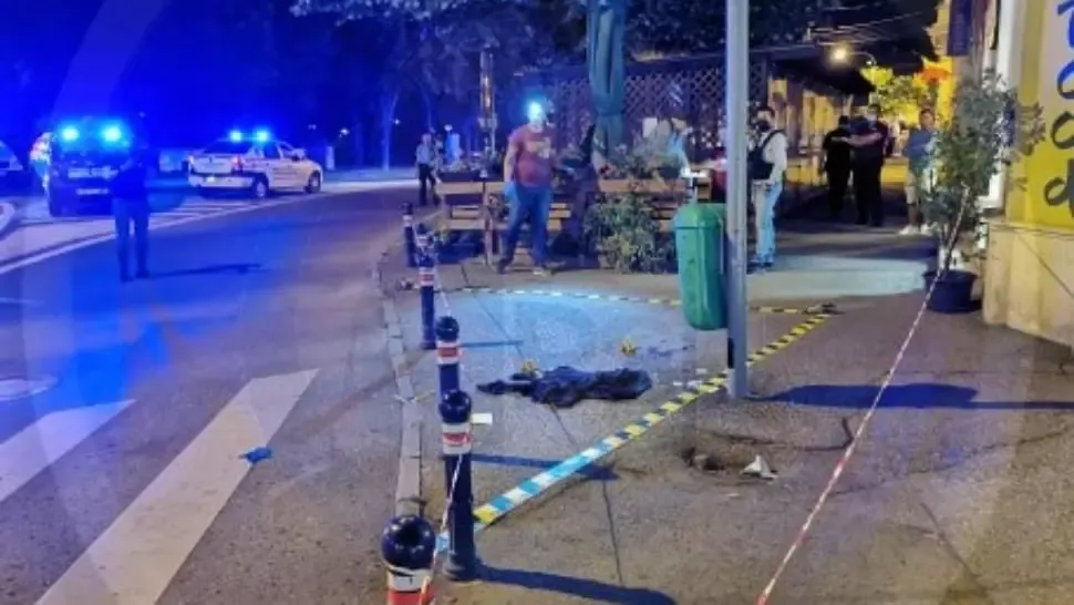 Bărbat înjunghiat pe stradă, de un om al străzii. Filmul tragediei