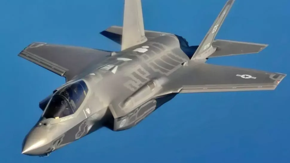 Avion în Marea Neagra