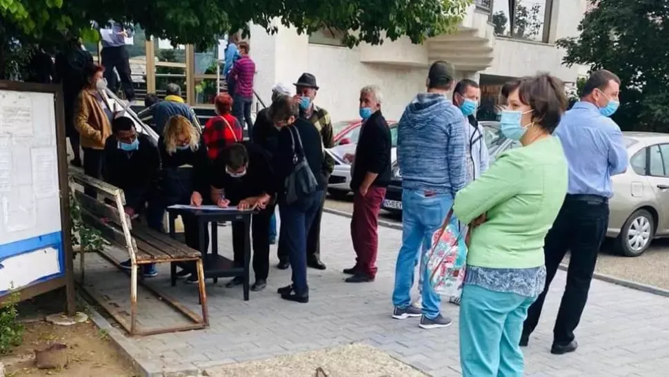Violeta Alexandru le cere șefilor de case de pensii să iasă din birou: ”La Piatra Neamț, am găsit o casă de pensii aglomerată, o instituție prăfuită”