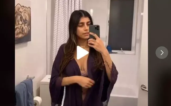 VIDEO - Mia Khalifa le-a arătat fanilor unul dintre marile secrete ale corpului ei - Nici în filmele ei nu s-a văzut asta