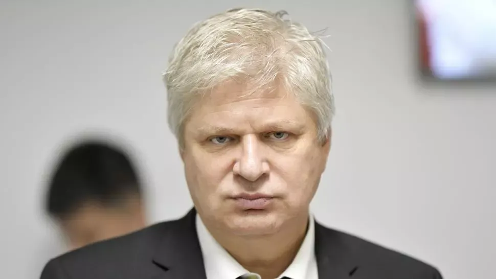 Tudorache scapă de arest cu bunurile fostei soții: cauțiunea de un milion de euro a fost acoperită cu o moșie