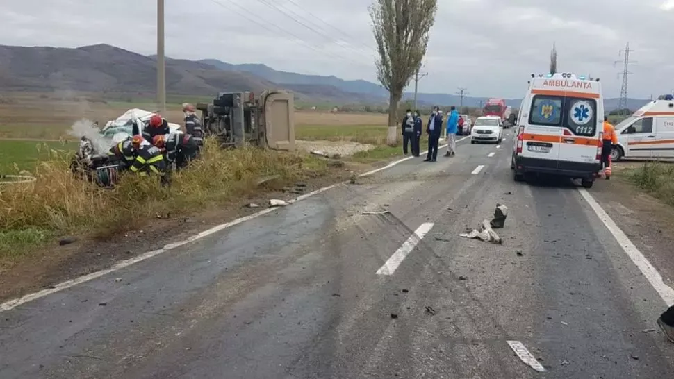 Accident teribil în Tulcea. Un mort și un rănit grav