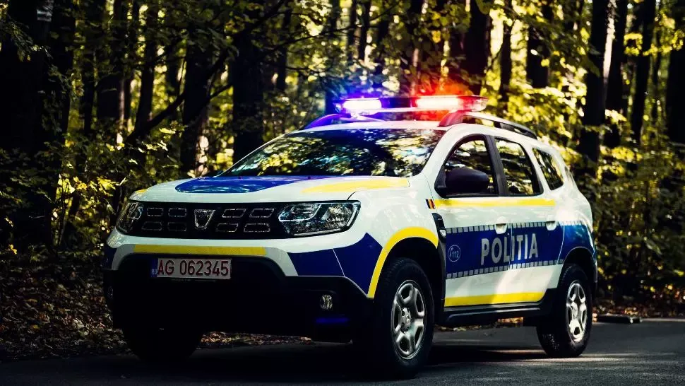 Decizie dură în instanță pentru un polițist violent din Pașcani