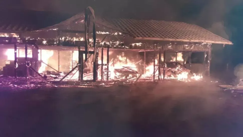 Incendiu DEVASTATOR într-o comună din județul Suceava