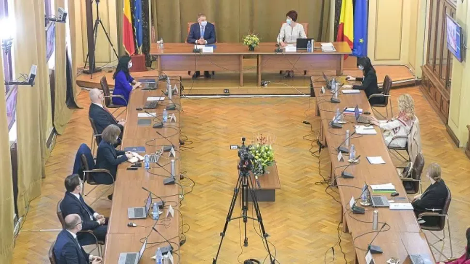 Klaus Iohannis, criticat la ședința de bilanț a CSM: Nu mai politizați Justiția 