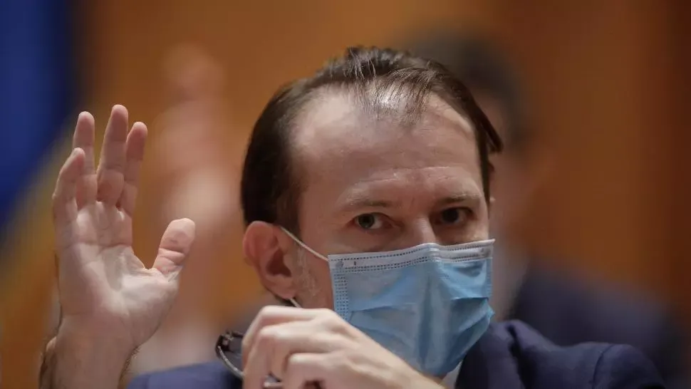 Premierul Florin Cîțu se vaccinează sâmbătă, la o zi după Klaus Iohannis