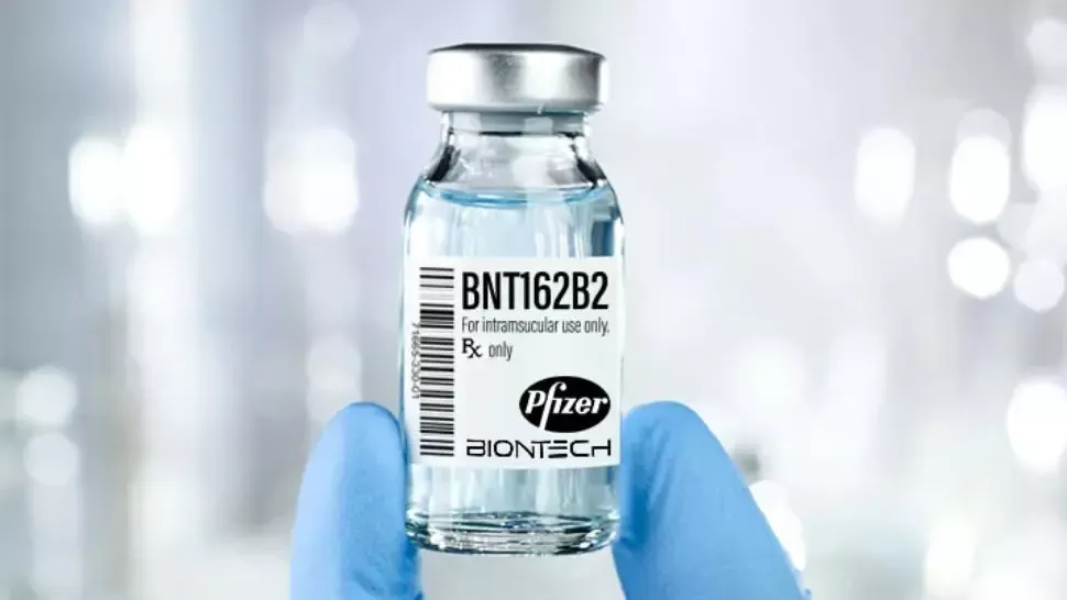 A fost publicat prospectul vaccinului Pfizer anti COVID-19! Care sunt cele mai frecvente efecte secundare și contraindicațiile