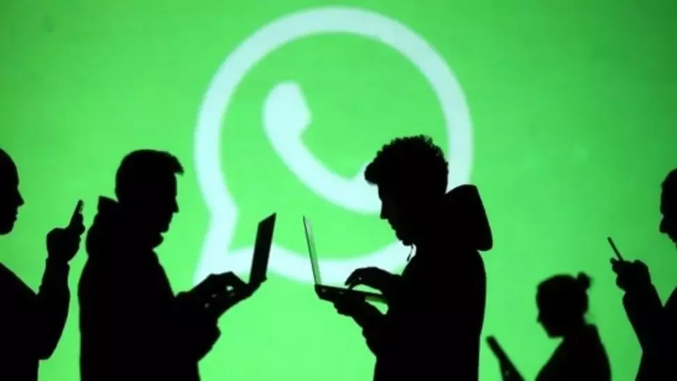 Înșelătorie pe WhatsApp de Anul Nou. Mare atenție dacă primești acest MESAJ
