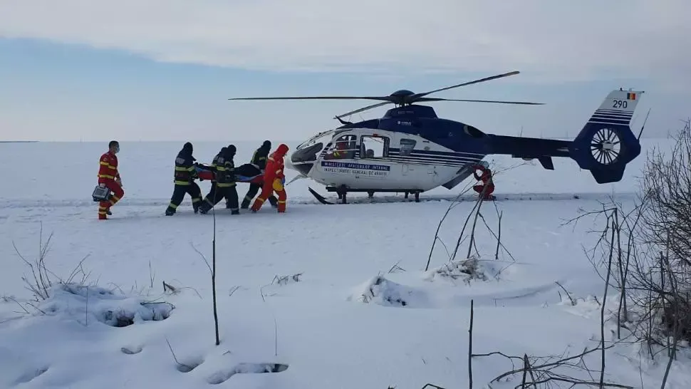 Intervenție a unui elicopter SMURD în Alexandria, la un accident rutier