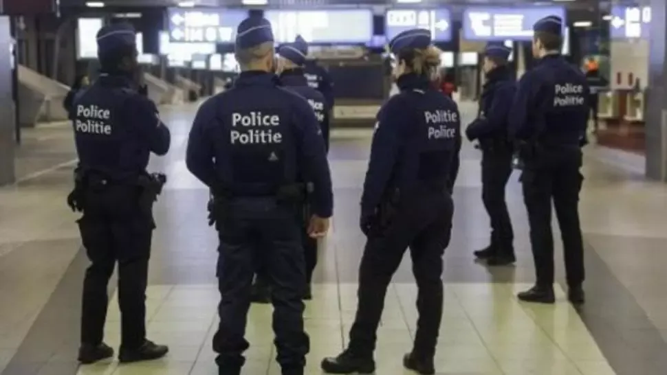 A murit în custodia poliţiei după ce a fost reţinut pentru încălcarea regulilor anti-COVID