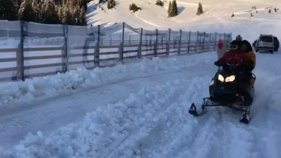 Un constănțean a fost recuperat de salvamontiști după două nopți sub cerul liber, aproape de Vârful Omu Foto: Facebook.com/svmtdb