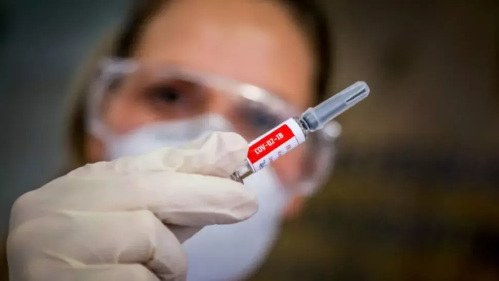 Valeriu Gheorghiță spune că România are infrastructură pentru administrarea vaccinului anti-Covid-19, dar nu primește suficiente doze
