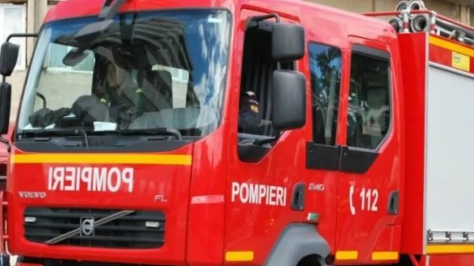 Intervenție pompieri