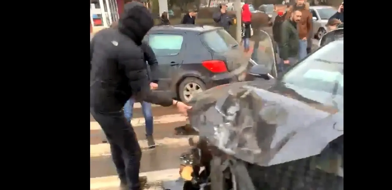 Accident grav in Iasi (sursă: captura video)