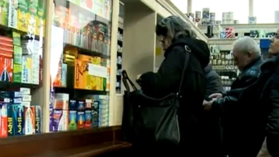Pacienți la farmacie
