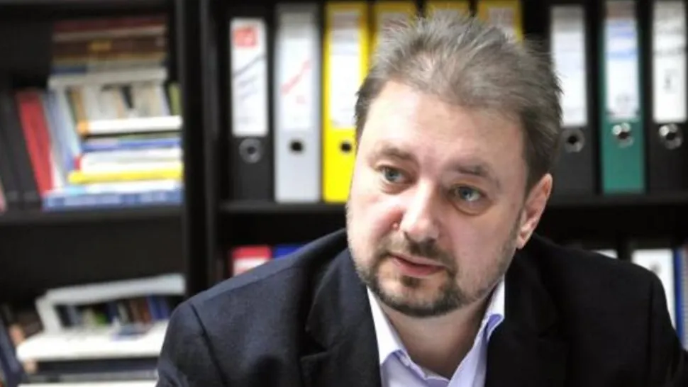 Cristian Pîrvulescu, politolog