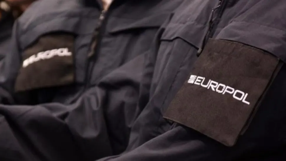 Efecte alarmante ale pandemiei de COVID-19: Criminalitatea organizată, extinsă în UE, trafic de cocaină accelerat