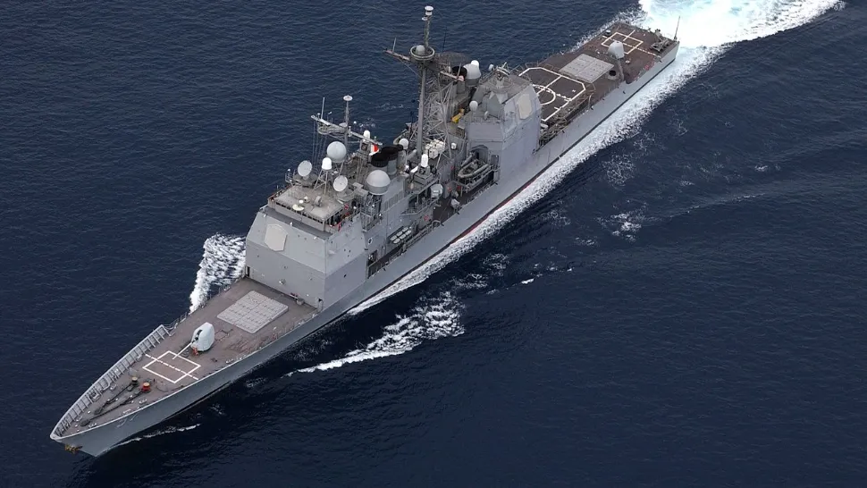 Navă echipată cu sistemul Aegis / Foto: Wikipedia
