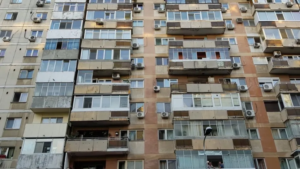 Din ce în ce mai mulți bucureșteni se plâng de INVAZIA șobolanilor la bloc