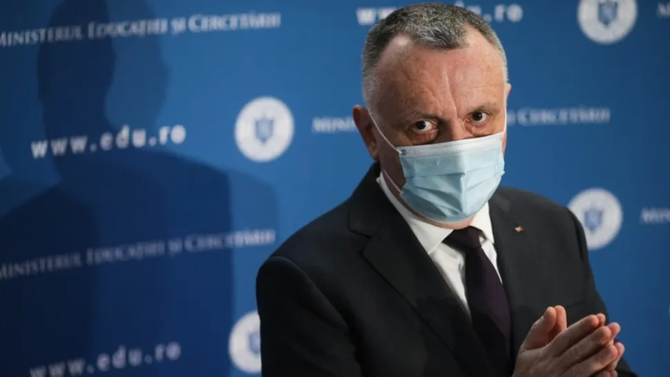 Sorin Cîmpeanu, anunț despre teza sa de doctorat - UNDE poate fi consultată lucrarea Foto: INQUAM