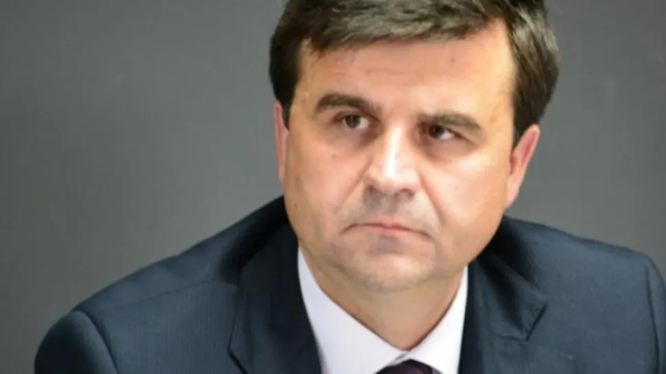 Crin Bologa spune că salariul este unul dintre impedimentele în calea angajării de noi procurori anticorupție. Foto/arhivă