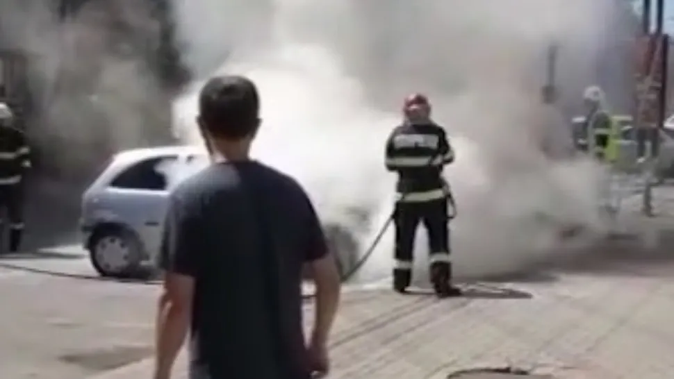 Incendiu mașină Bistrița