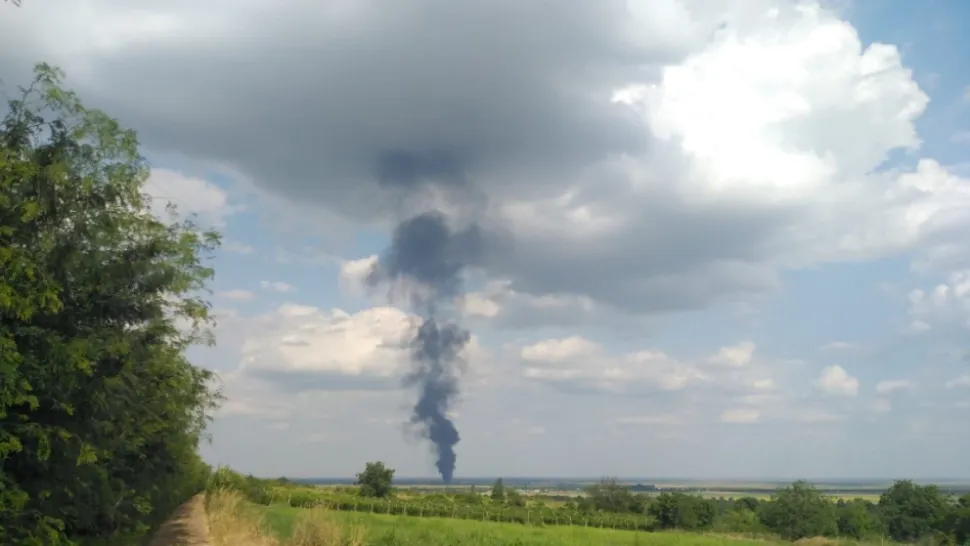 Incendiu centru încărcat butelii Fântânele / Captură foto