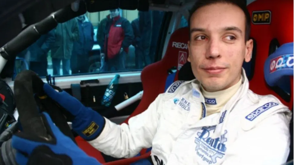 Vali Poricișteanu, pilot