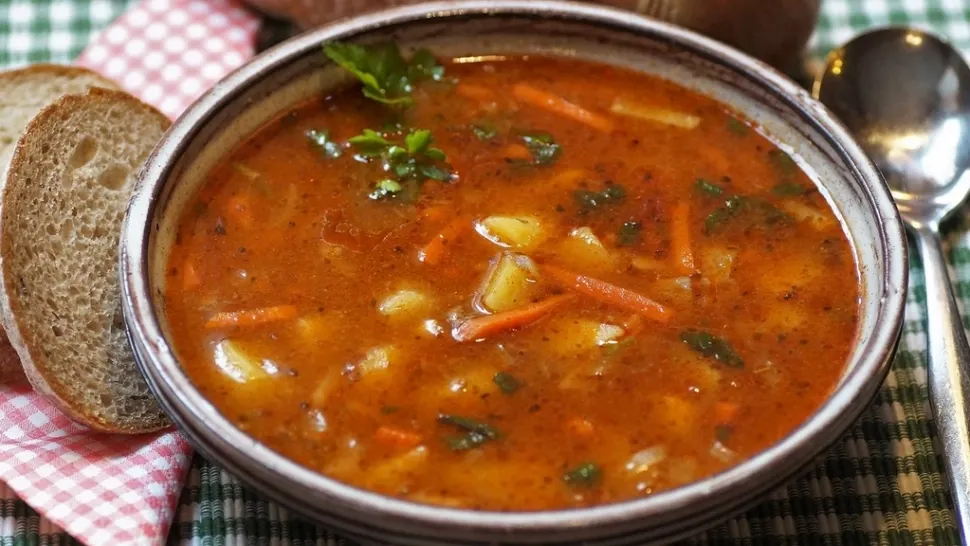 Ciorbă de legume