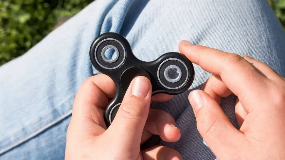 Fidget spinner